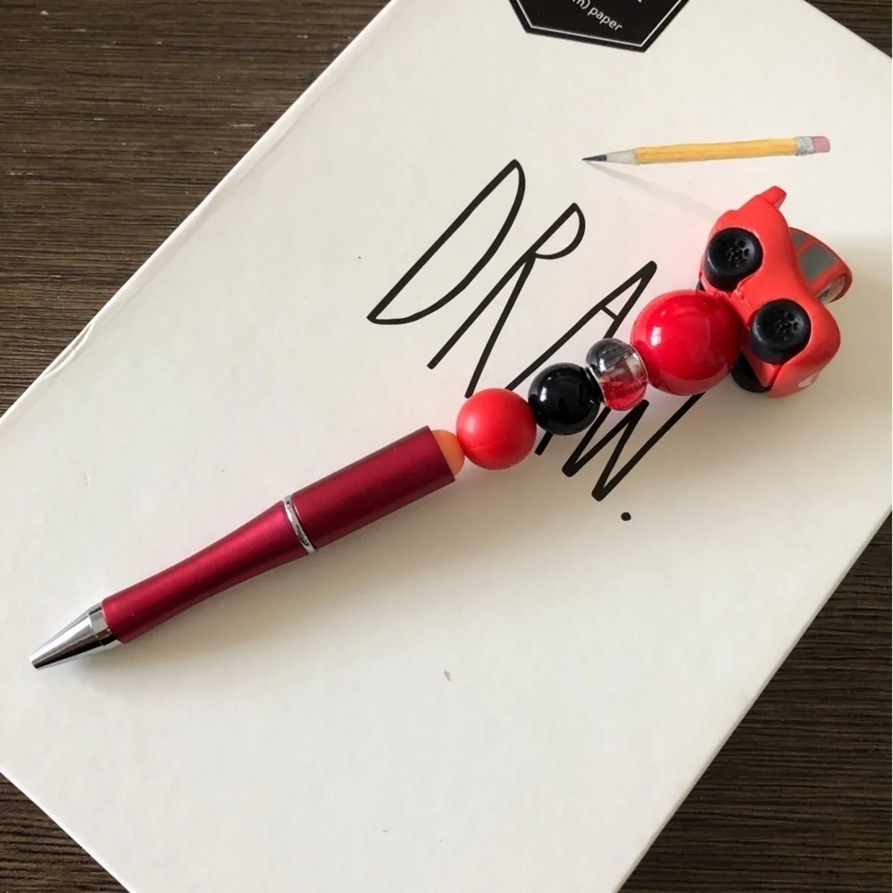 Disney Doorables: Cars: Lighting McQueen handmade beaded pen